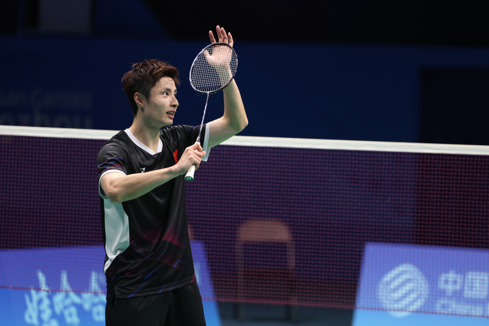 使两队拥有 使两队拥有