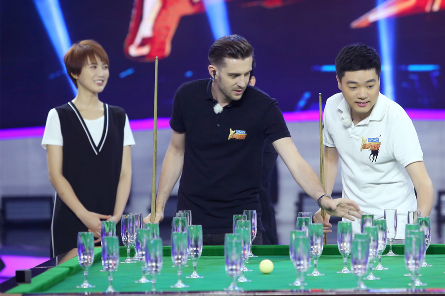 性颇具威胁 性颇具威胁