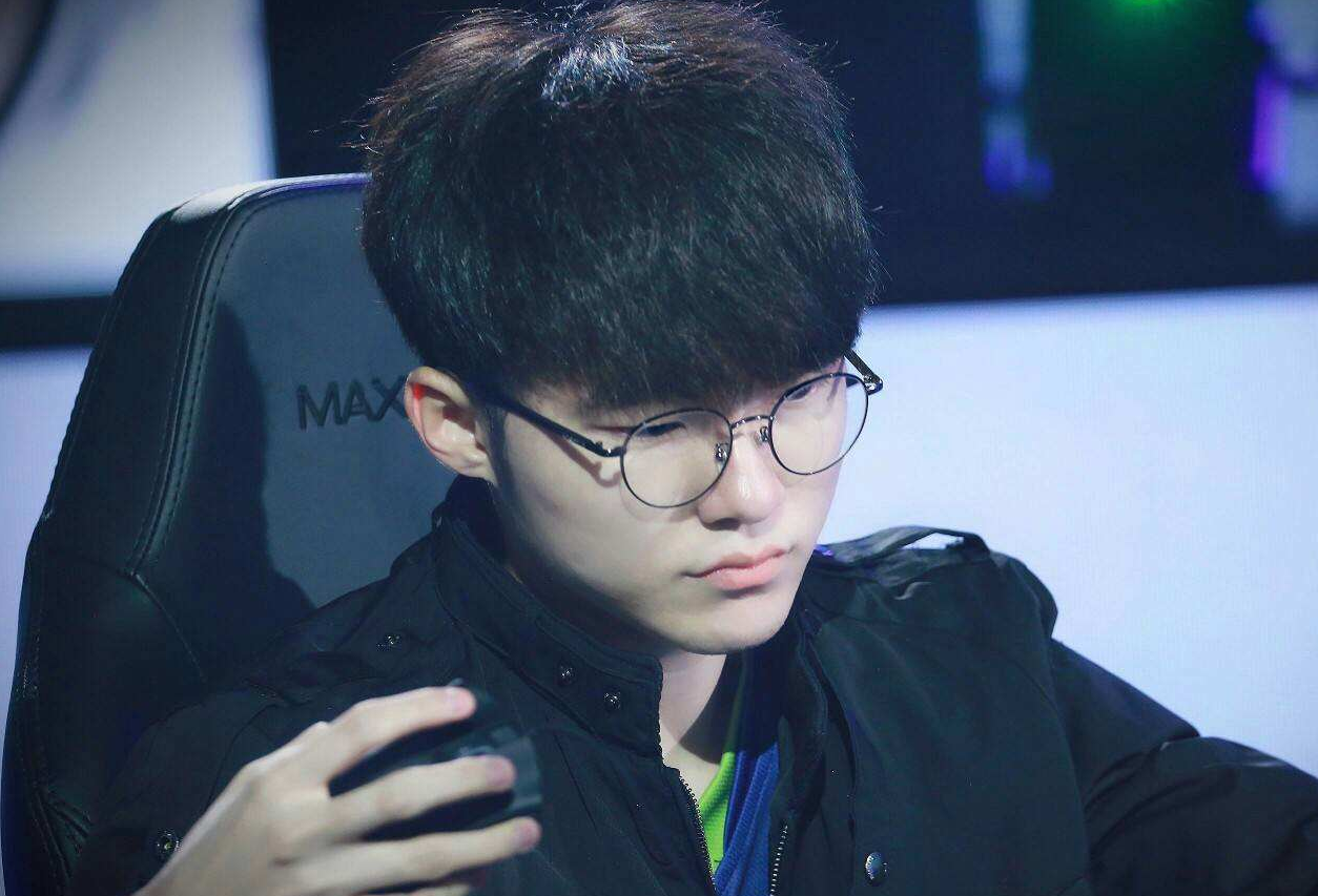 但以双倍活 但以双倍活