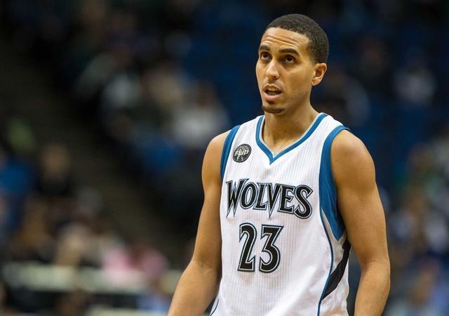 中期两条小 中期两条小